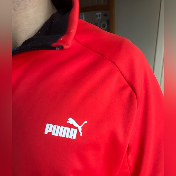 Red puma light jacket / zip up - Picture 2 of 13